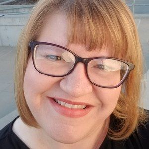 Meet your Posher, Mandy